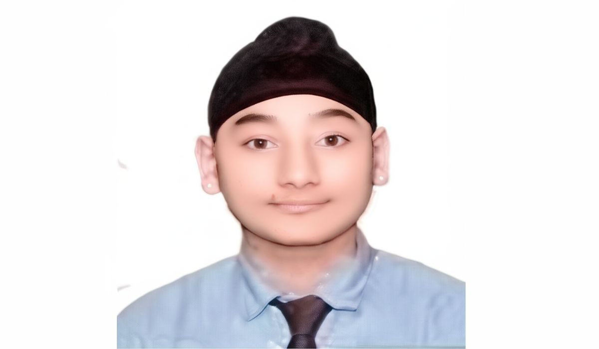 لاہور بورڈ امتحانات میں سکھ طالبعلم کی کامیابی
