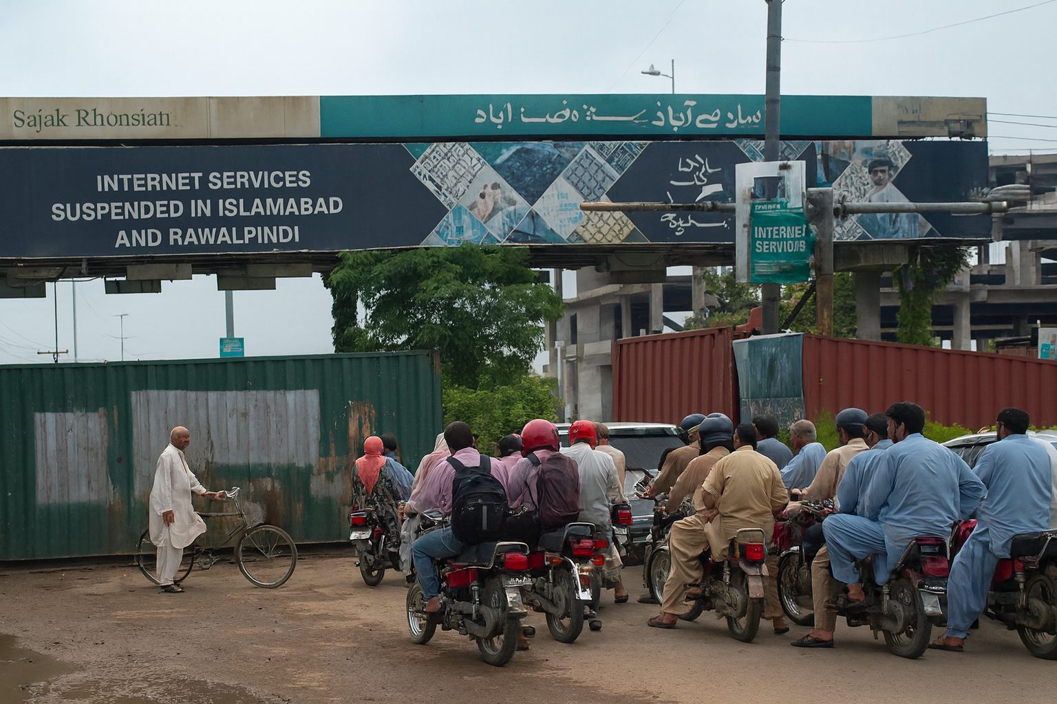 مذہبی جماعت کے احتجاج سے معمولات زندگی مفلوج