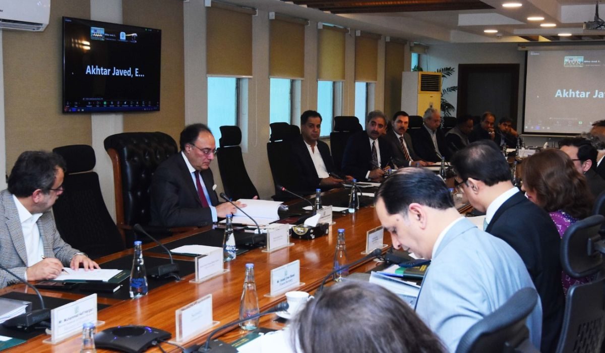 پاور سیکٹر کے لیے 659 ارب کی گارنٹی زیرغور