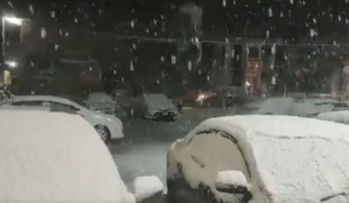 وادی کاغان، ناران اور بابو سر ٹاپ پر برف باری