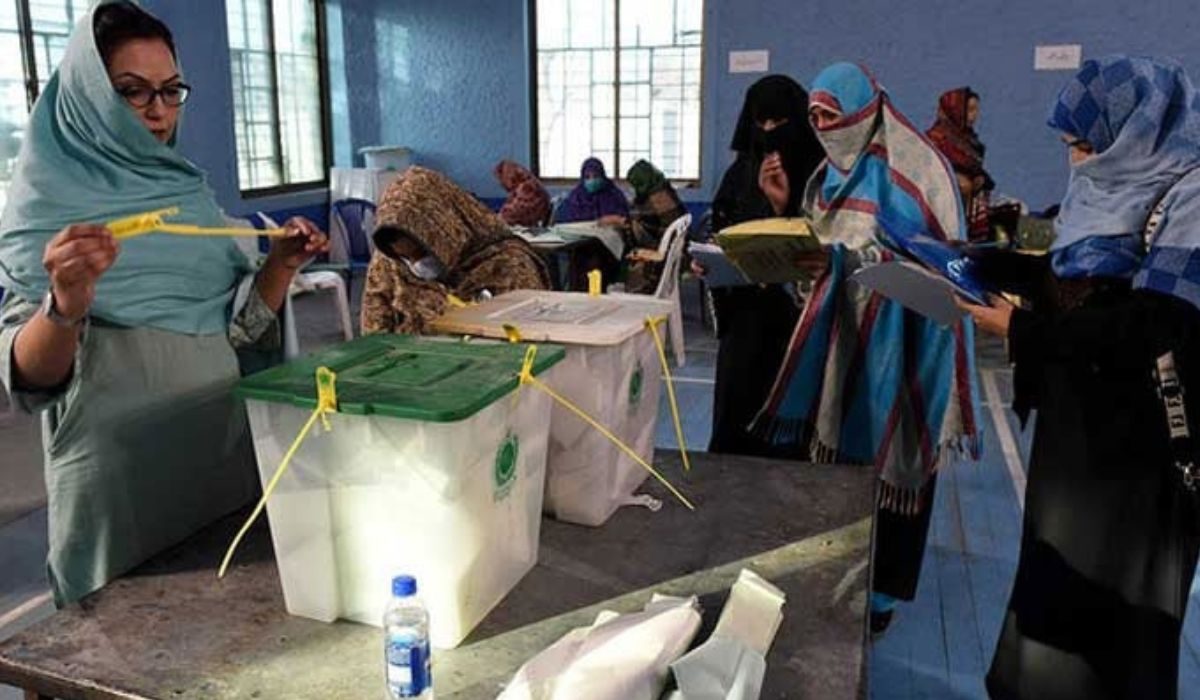 ضمنی انتخاب: 13 حلقوں میں ووٹوں کی گنتی جاری