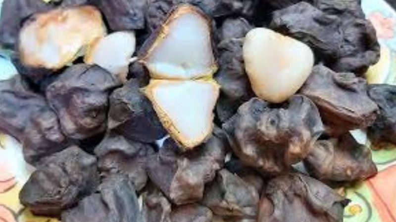 موسم سرما میں سنگھاڑا کھانے کے حیرت انگیز فوائد