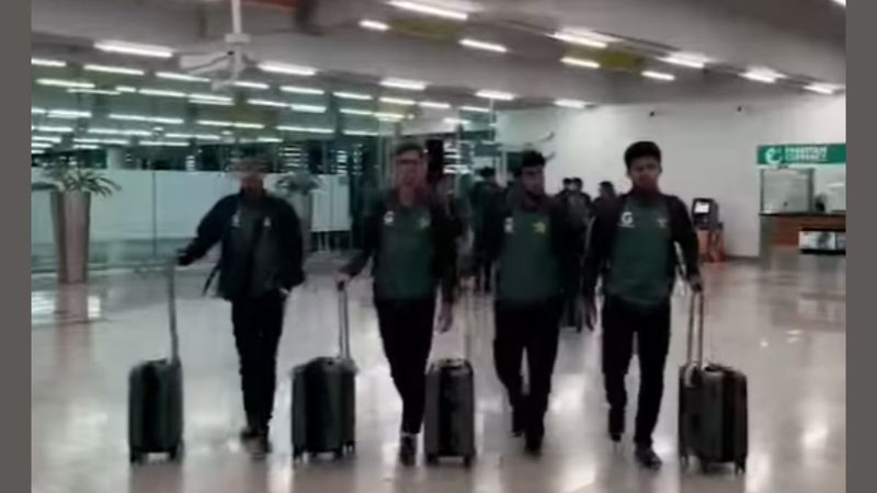 قومی جونیئر ٹیم دبئی کے راستے زمبابوے روانہ