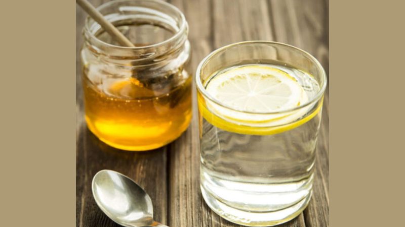 سردیوں میں شہد کا استعمال: قوت مدافعت بڑھانے اور نزلہ زکام سے بچاؤ کا قدرتی علاج