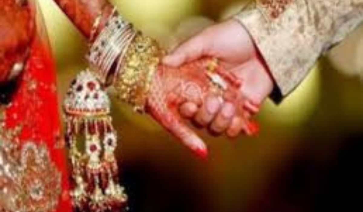 نو بھائیوں کی سادگی سے اجتماعی شادی