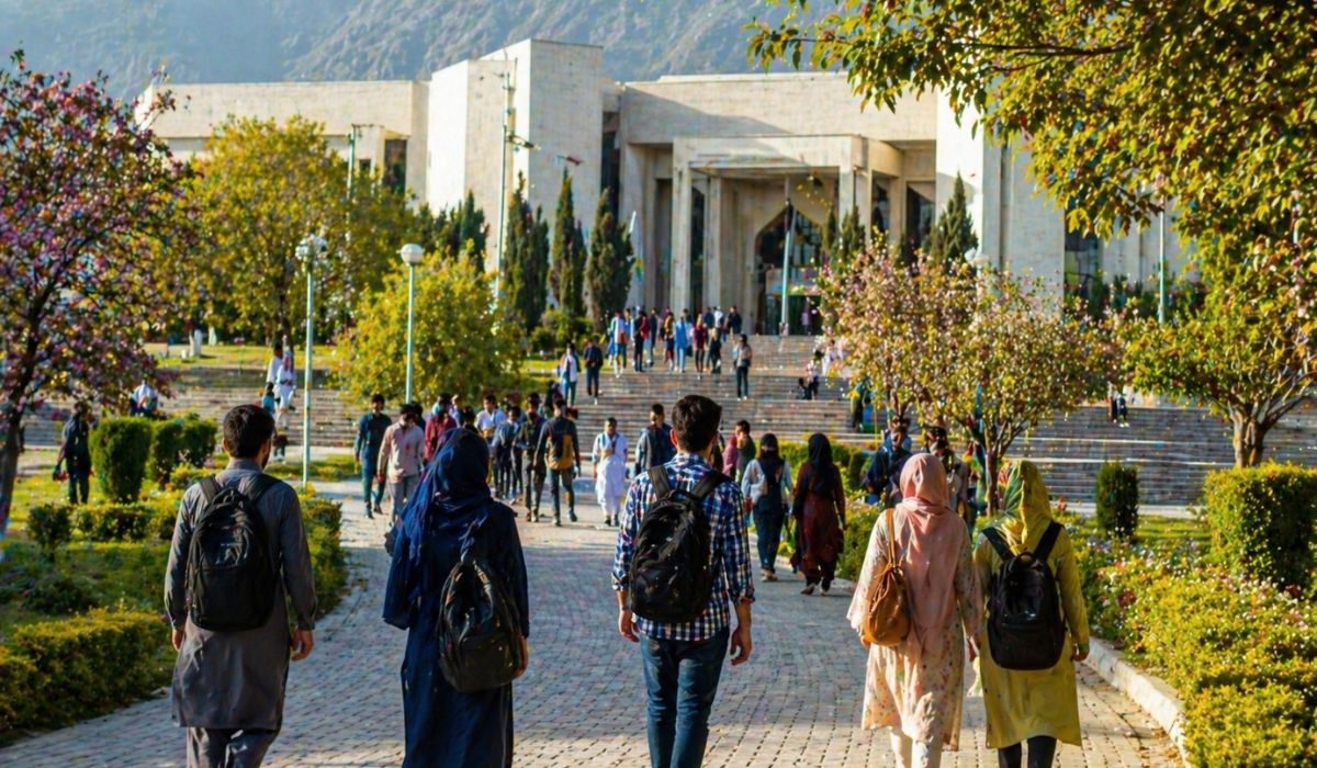 اسلام آباد کی جامعات میں آن کیمپس کلاسز بحال